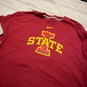 Cropped Nike Iowa State T-Shirt